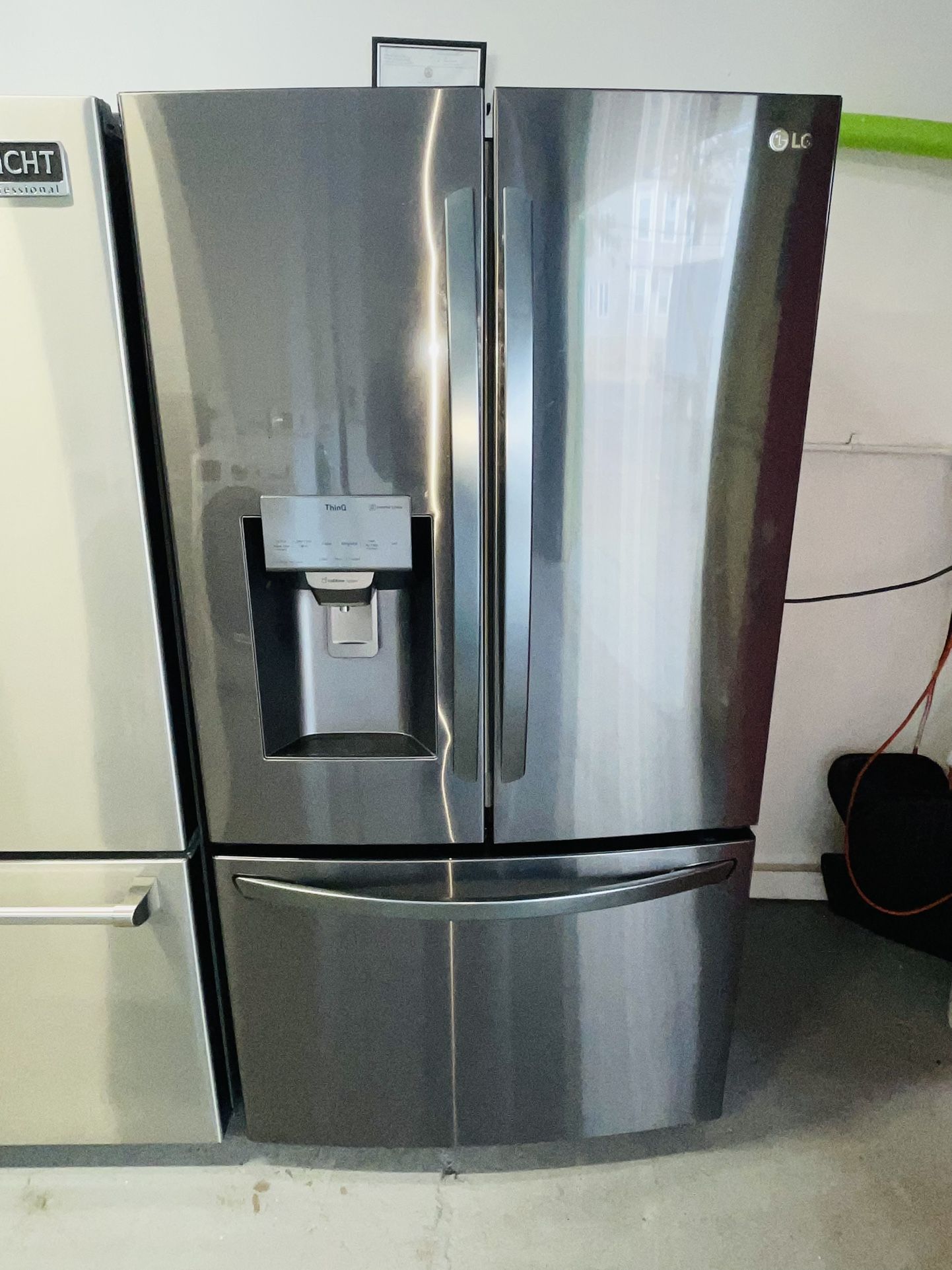 LG refrigerator stainless steel 36 X69 X24 one receipt for 90 days warranty