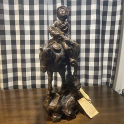 Vintage Austin Prod. 1974 Western Cowboy & Horse Sculpture