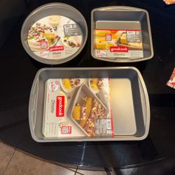 Cake cooking pans New - 3 all sold together