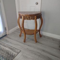 Accent Table