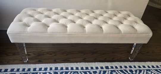 Valet Tuffed Velvet Bench, Ivory