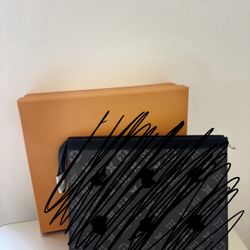 Purse for man or woman