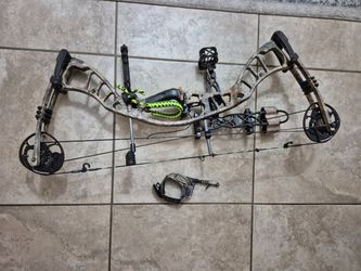 Hoyt PowerMax Compound Bow – #50–60, Right Hand