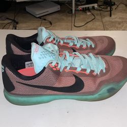 Kobe Basketball Shoes