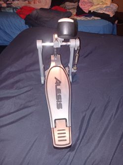 Alesis Single Bass Drum Kick Pedal