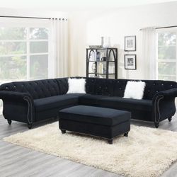 BLACK VELVET SECTIONAL WITH THROW PILLOWS