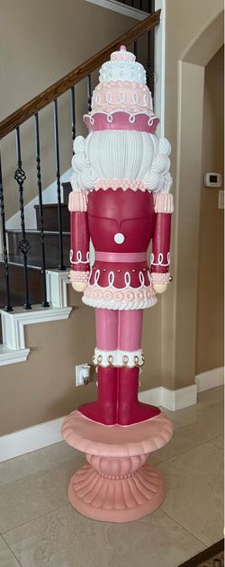 6 ft 3 inch nutcracker