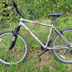 Diamondback Outlook Mountain Bike 