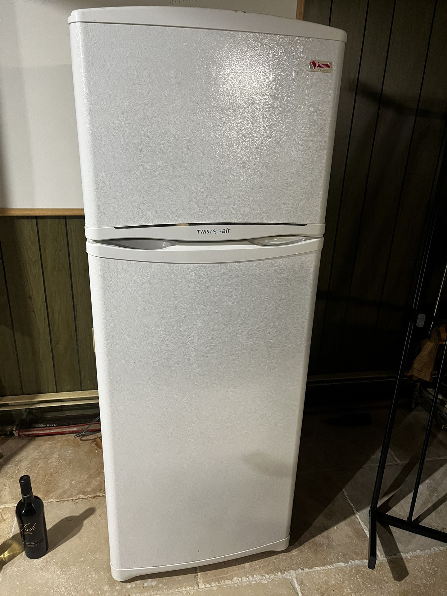 Summit Fridge 