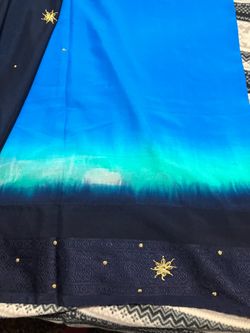 Saree : embroidered Saree
