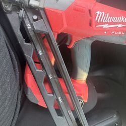 milwaukee nail gun