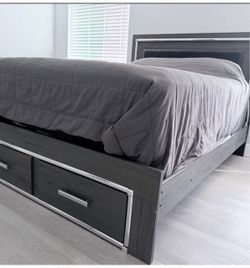 Queen Bed with mattress