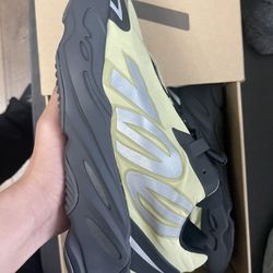 Yeezy 700