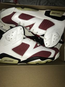 Lmk size 9.5 Carmine 6s