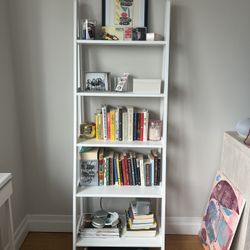 White Wood Ladder Bookshelf