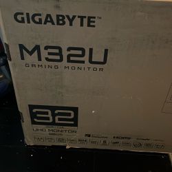 M32U 4k 144hz Gaming Monitor