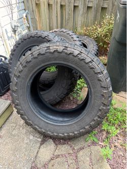 Toyo Tire Open Country Set of 4 35x12.50r20lt