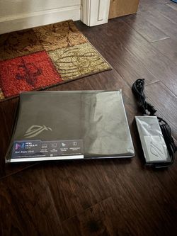 Asus ROG STRIX SCAR 18 QHD Ultra 9 32GB Ram DDR5!! 2TB M.2 SSD RTX 5090 24GB READ DESCRIPTION BRAND NEW!! PICK UP ONLY NO TRADE FIRM ON PRICE💲2750