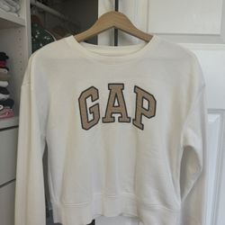 GAP sweatshirt For 14-16 y.o.