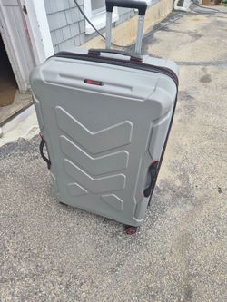 Large Hard Shell Rolling Luggage Suitcase