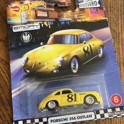 Hotwheels Porsche Outlaw