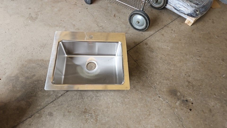 Elkay Kitchen Sink