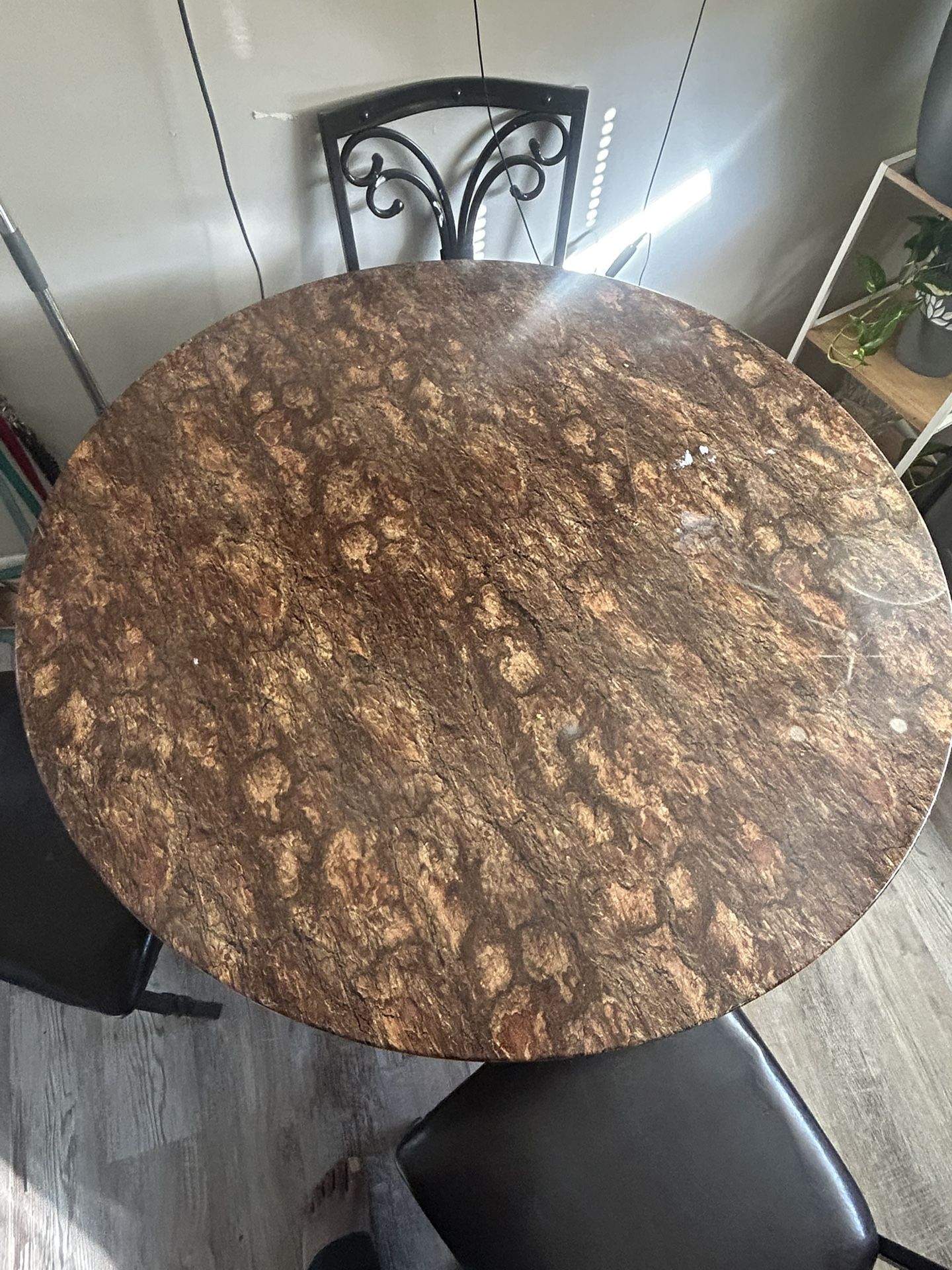 KITCHEN TABLE