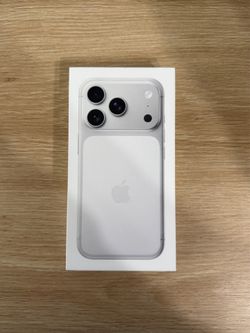iPhone 17 Pro (Silver, 256GB) — Factory Unlocked