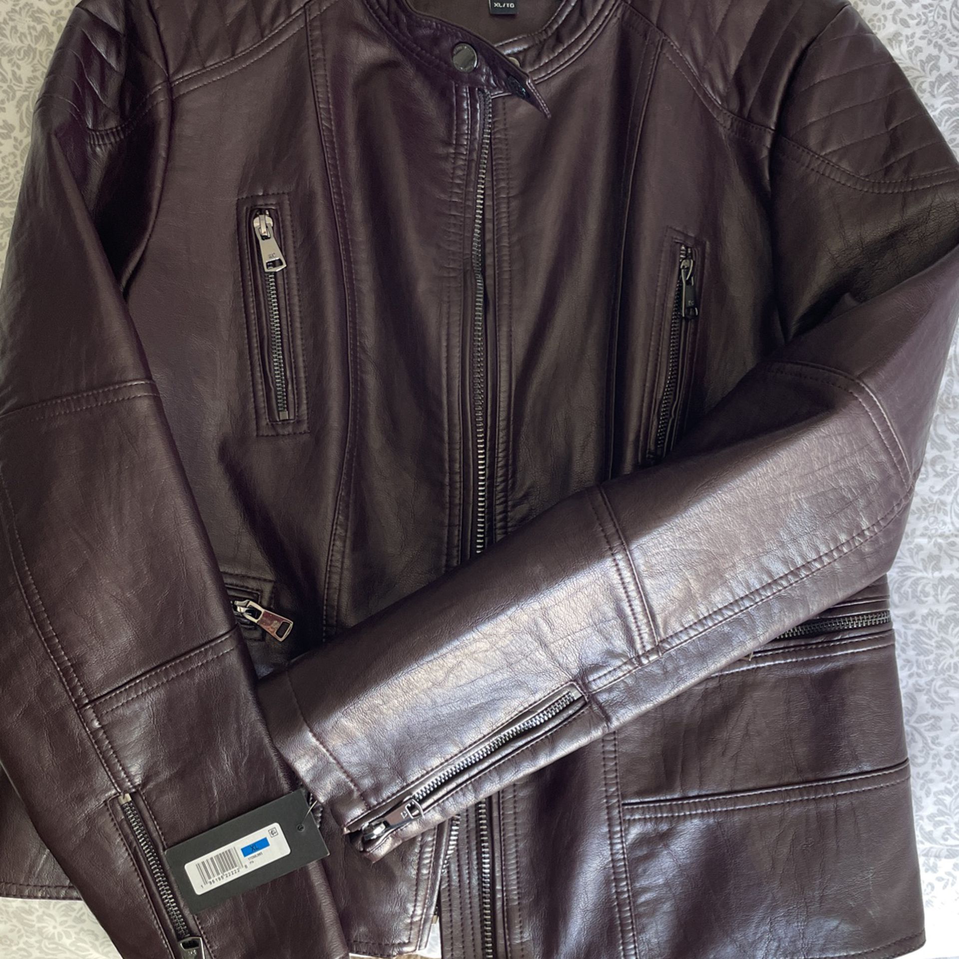 Brand new Leather Jacket XL 