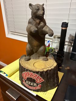 1984 Grizzly beer display