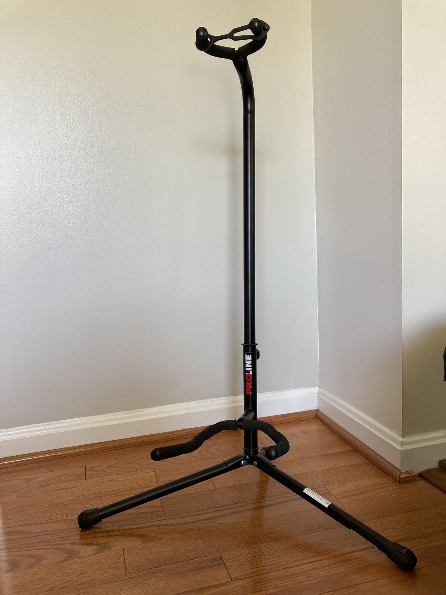 ProLine Guitar Stand