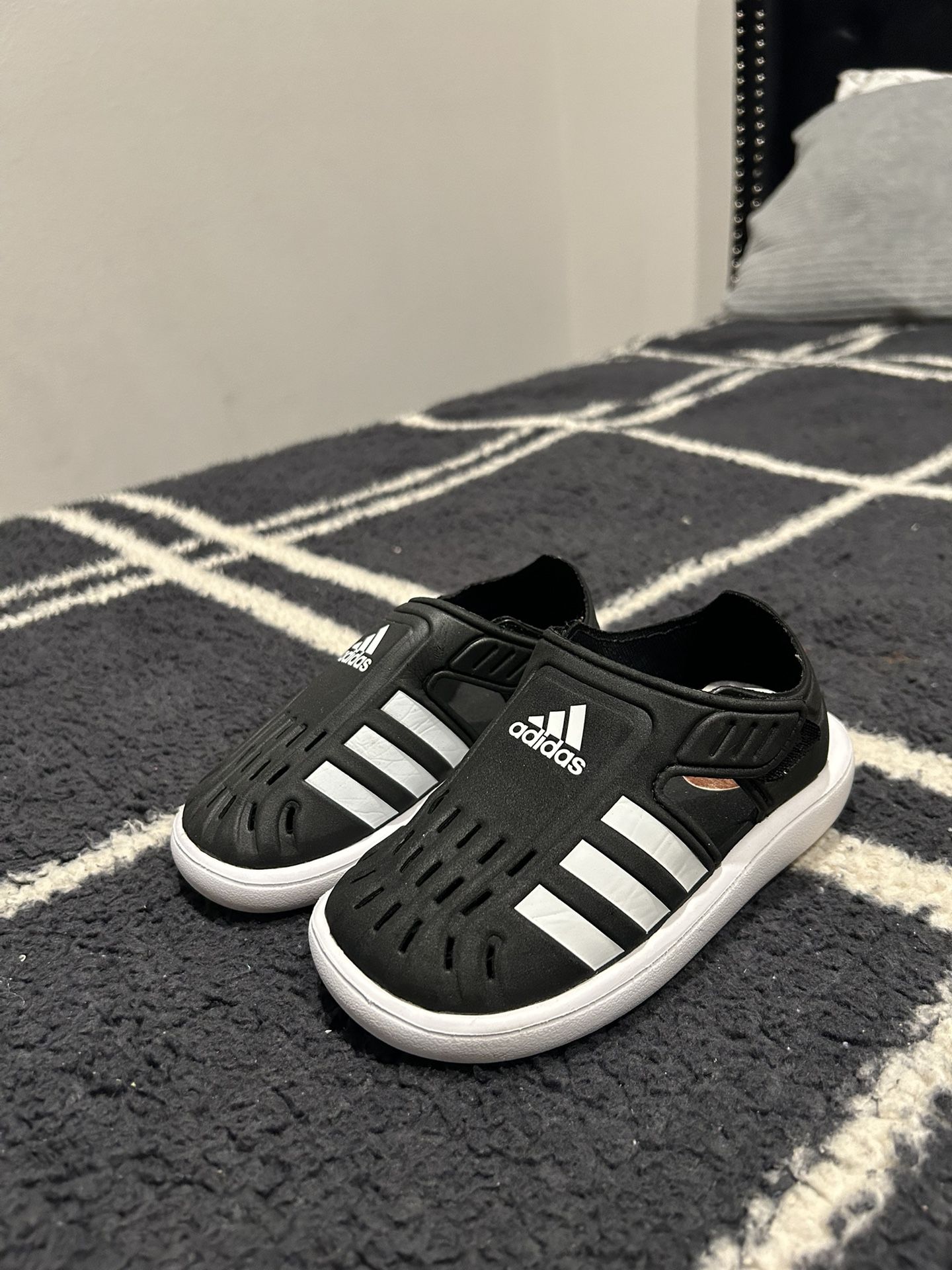 Adidas Toddle Shoes 