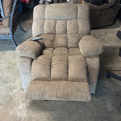 Electric Recliner With Heat And Massage