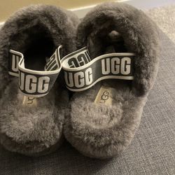 Ugg Slippers 