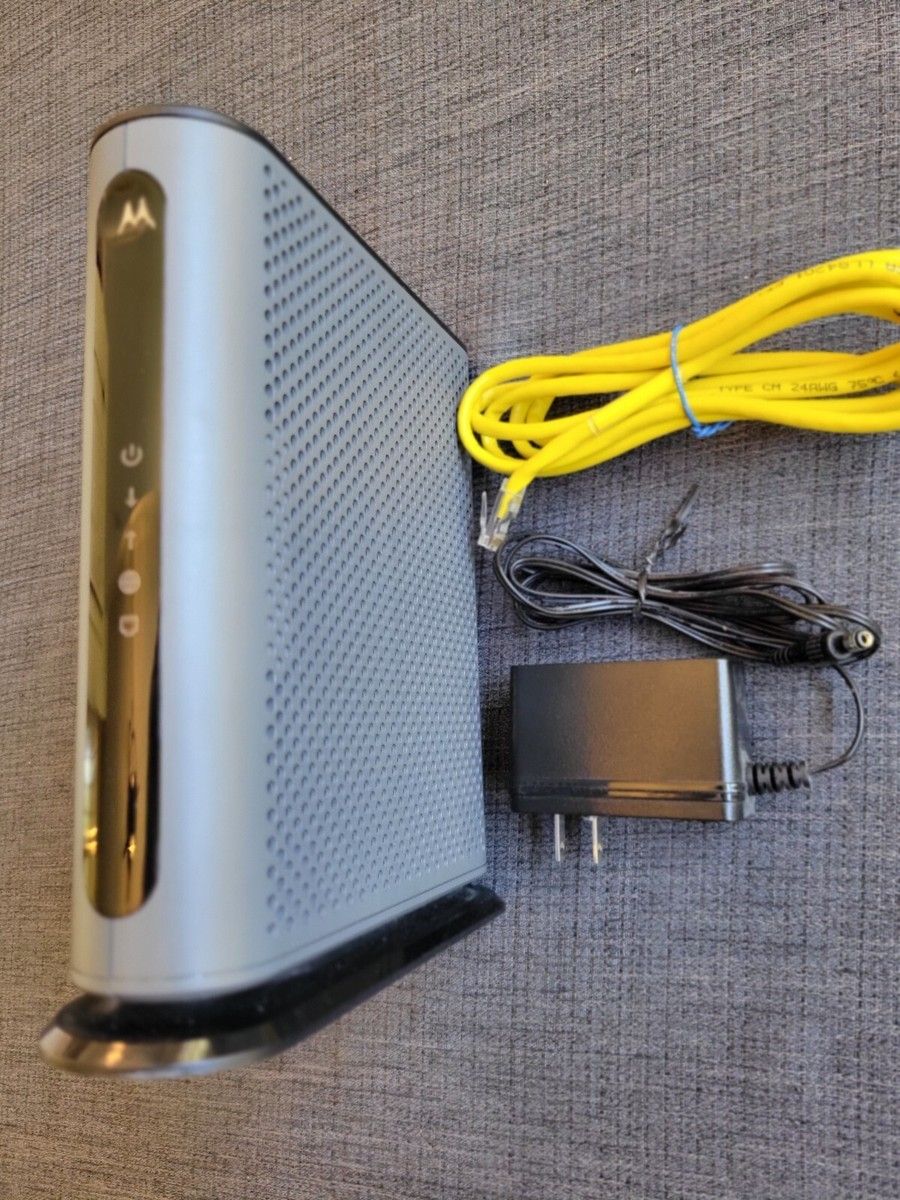 Motorola MB8600 DOCSIS 3.1 Ultra-High Speed Gigabit Modem 