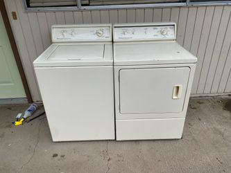Amana Washer & Dryer Set – Commercial Quality
