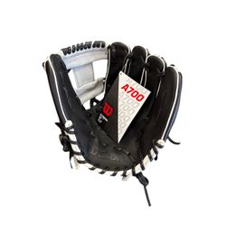 11.5 inch Wilson A700 Right Hand Throw Baseball Glove 