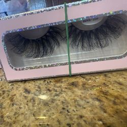 Lashes