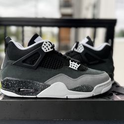 Jordan 4’s 