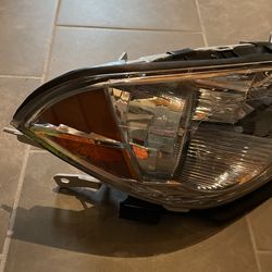 Right Headlight Chevy Malibu 2008-2012
