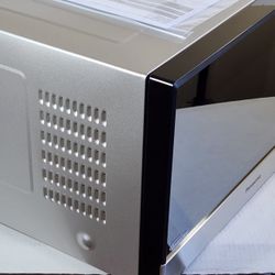 Panasonic Micro  Stainless Steel Countertop/Built #556