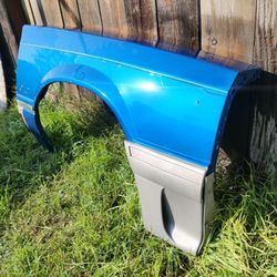 87-93' OEM Ford Mustang GT Right Side Passenger Fender.