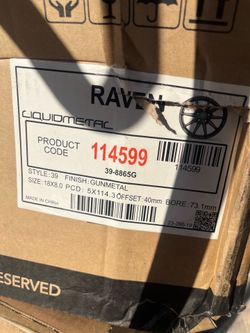 Black and red rims drag concepts