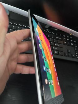 iPad 6th Gen 32 Gb