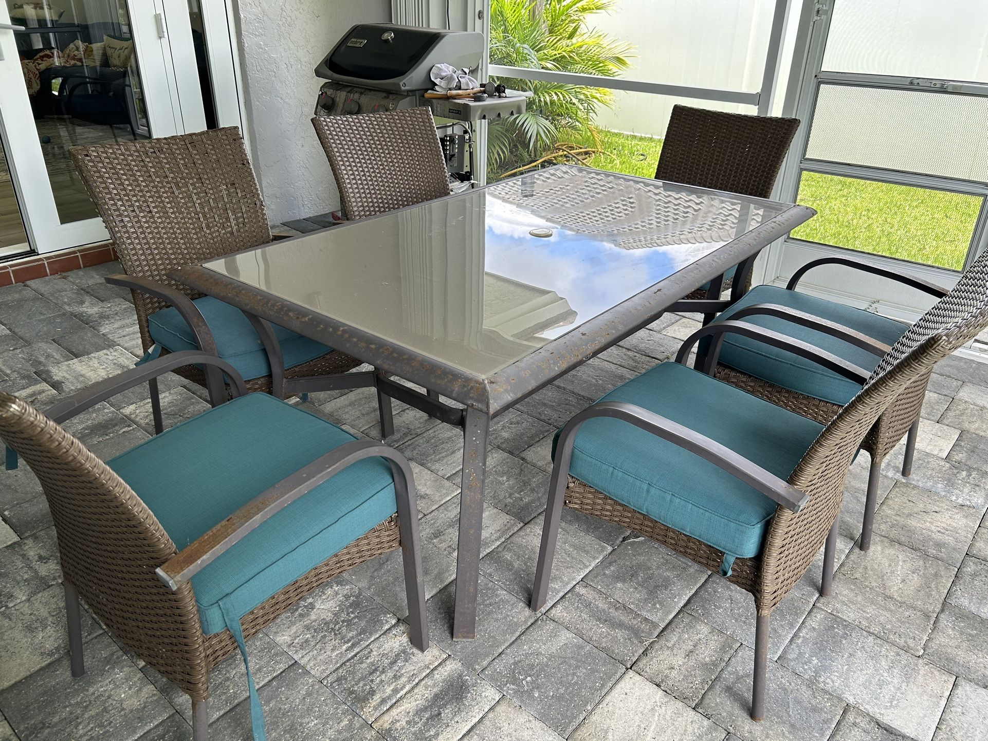 Worn Patio Set With 6 Chairs - Great Summer Refurb project