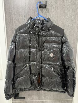 Moncler Puffer Jacket | Medium
