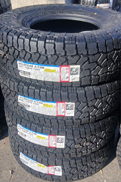 Falken wildpeak A/T 265/75R16