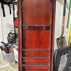 Pool Table Cue And Ball Rack