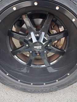 Moto Metal Black Wheel with Toyo R/T Tire