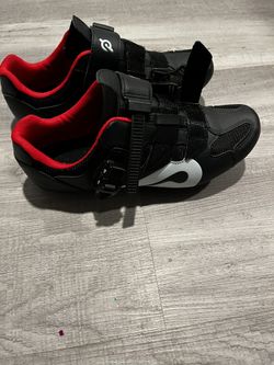 Peloton Bike + Size 43/10 Like New Only Used a Hand Full Of Times